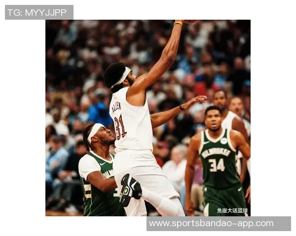 莫布里半场表现不佳10投仅3中仅得8分三分球更是3投0中令人失望